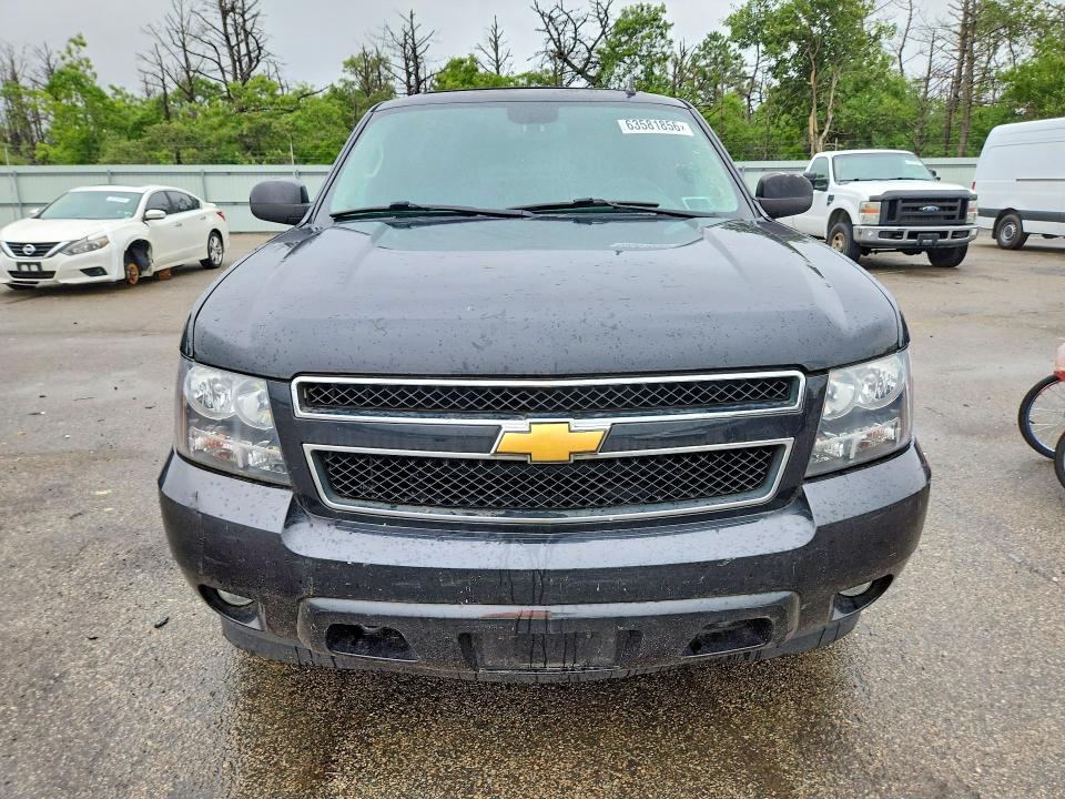 63581856 :رقم المزاد ، 1GNSKBE0XDR179390 vin ، 2013 Chevrolet Tahoe مزاد بيع