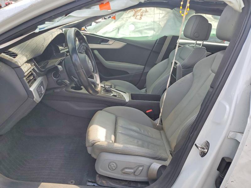 Продаж на аукціоні авто 2017 Audi A4, vin: WAUENAF44HN060771, номер лоту: 64853106