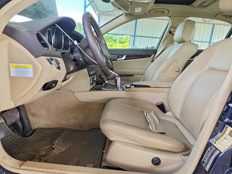 2013 Mercedes-benz C მანქანა იყიდება აუქციონზე, vin: WDDGF4HB0DA824161, აუქციონის ნომერი: 64980066