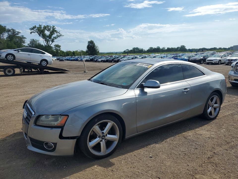 2010 Audi A5 მანქანა იყიდება აუქციონზე, vin: WAULFAFR4AA010630, აუქციონის ნომერი: 65951066