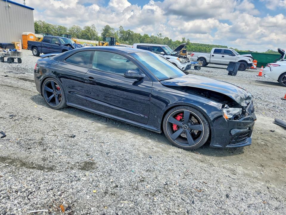 2015 Audi Rs5 მანქანა იყიდება აუქციონზე, vin: WUAC6AFR2FA901657, აუქციონის ნომერი: 63406246