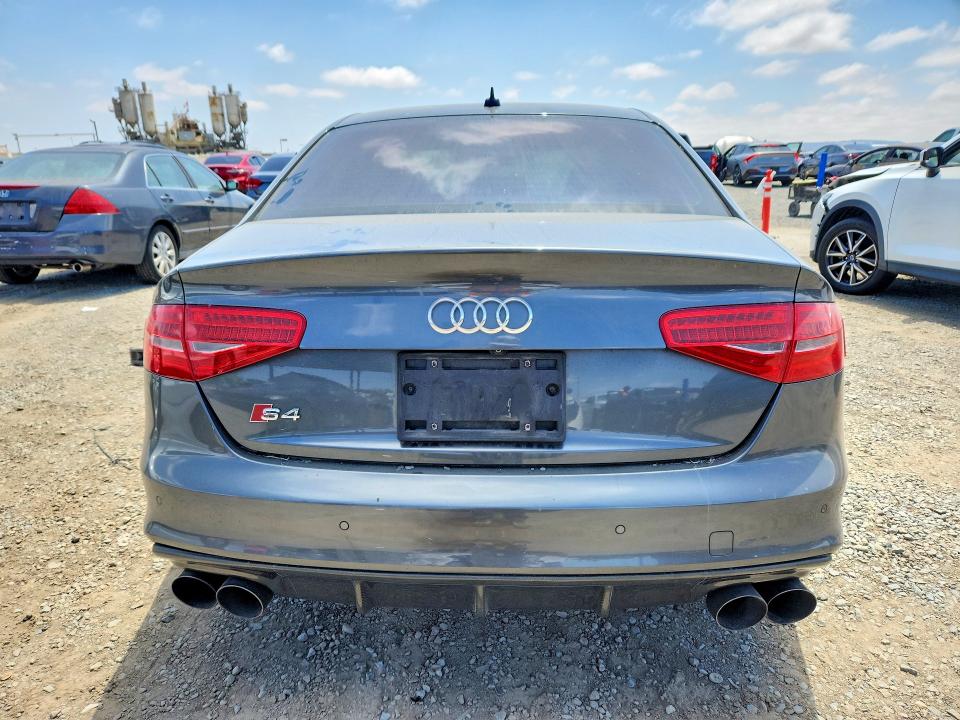 Продаж на аукціоні авто 2015 Audi S4, vin: WAUBGAFL1FA067492, номер лоту: 64512976