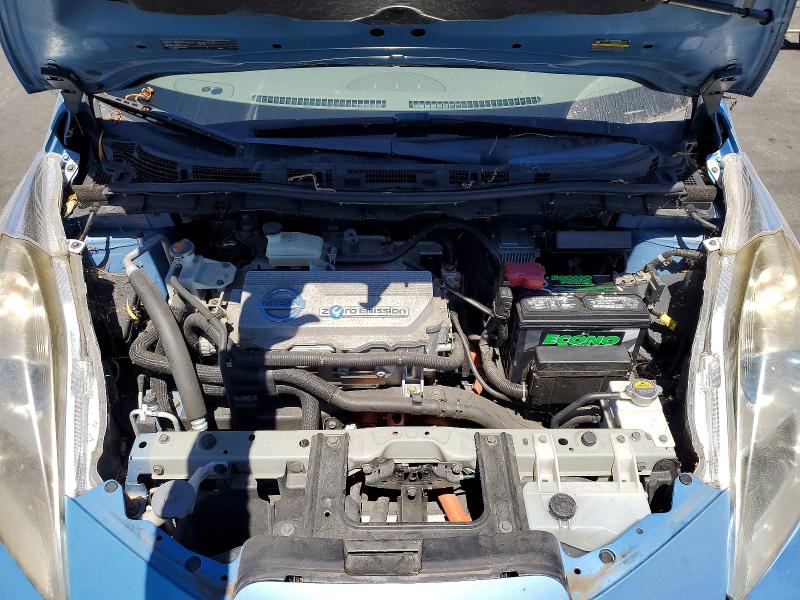 62871756 :رقم المزاد ، JN1AZ0CP2BT002016 vin ، 2011 Nissan Leaf مزاد بيع