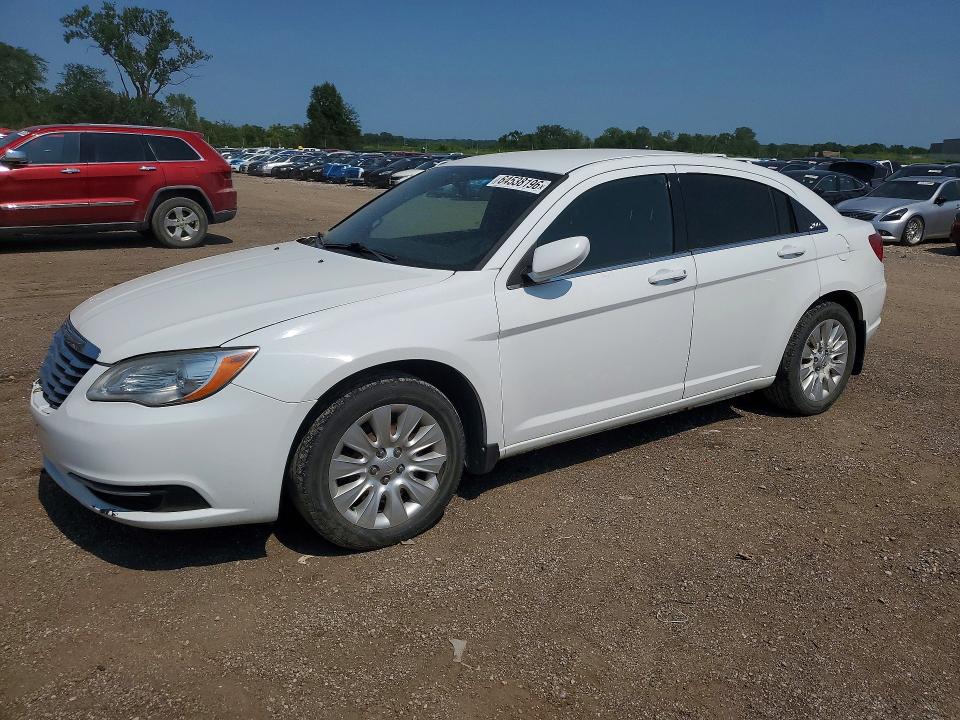 Продаж на аукціоні авто 2011 Chrysler 200, vin: 1C3BC4FB2BN560449, номер лоту: 64538196