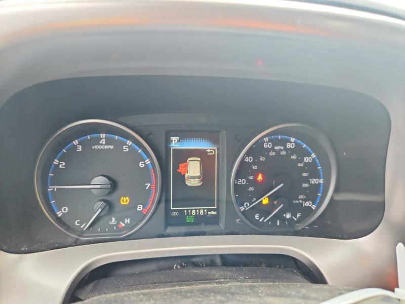 2018 Toyota Rav4 მანქანა იყიდება აუქციონზე, vin: JTMZFREV0JJ162303, აუქციონის ნომერი: 64580906