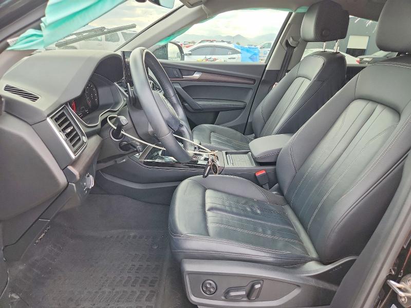 65135146 :رقم المزاد ، WA1BAAFYXM2137251 vin ، 2021 Audi Q5 مزاد بيع