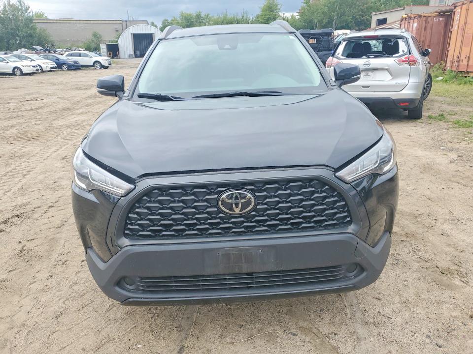 66636626 :رقم المزاد ، 7MUBAABG8NV042013 vin ، 2022 Toyota Corolla Cross مزاد بيع