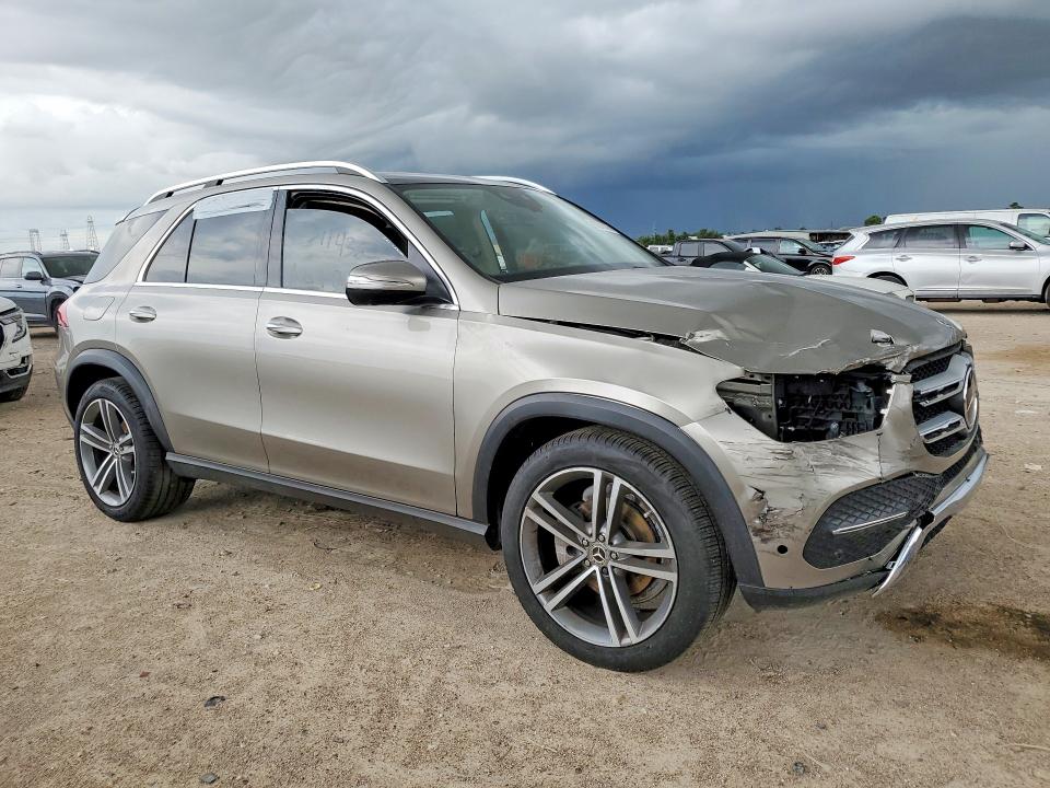 Продажа на аукционе авто 2022 Mercedes-benz Gle, vin: 4JGFB4JB2NA700014, номер лота: 62311436