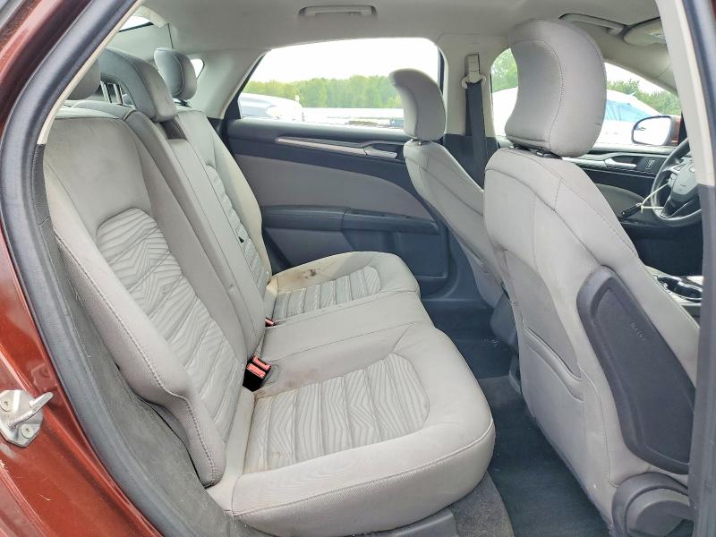 64704276 :رقم المزاد ، 3FA6P0G75GR221568 vin ، 2016 Ford Fusion مزاد بيع