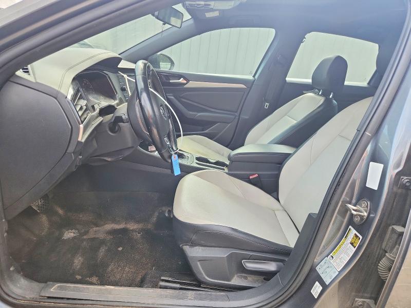 Продажа на аукционе авто 2019 Volkswagen Jetta, vin: 3VWC57BU2KM043744, номер лота: 65740406