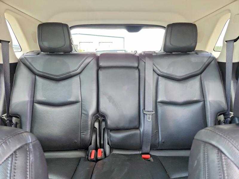 65505186 :رقم المزاد ، 1GYKNDRS1HZ136242 vin ، 2017 Cadillac Xt5 مزاد بيع