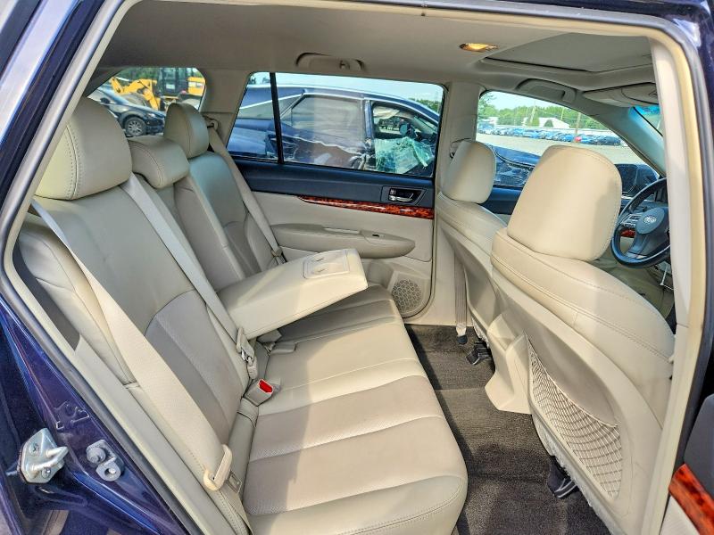 64328846 :رقم المزاد ، 4S4BRDLC9C2239689 vin ، 2012 Subaru Outback مزاد بيع
