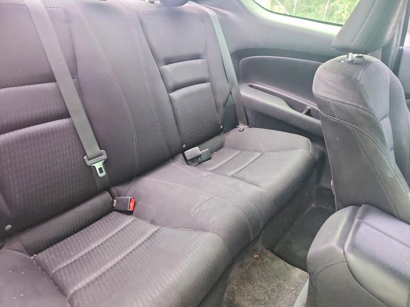 64109856 :رقم المزاد ، 1HGCT1B70DA004961 vin ، 2013 Honda Accord مزاد بيع