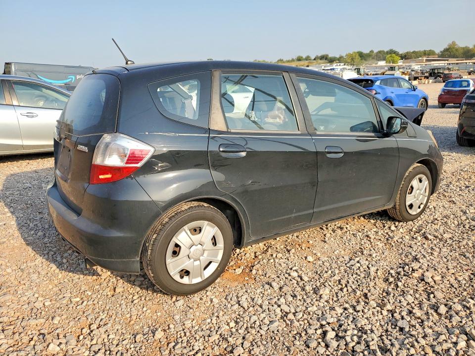 Продажа на аукционе авто 2013 Honda Fit, vin: JHMGE8H38DC050399, номер лота: 63953206