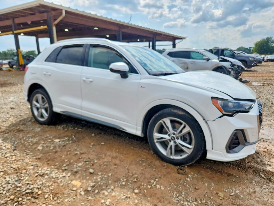 Продаж на аукціоні авто 2021 Audi Q3, vin: WA1DECF36M1025694, номер лоту: 64224616