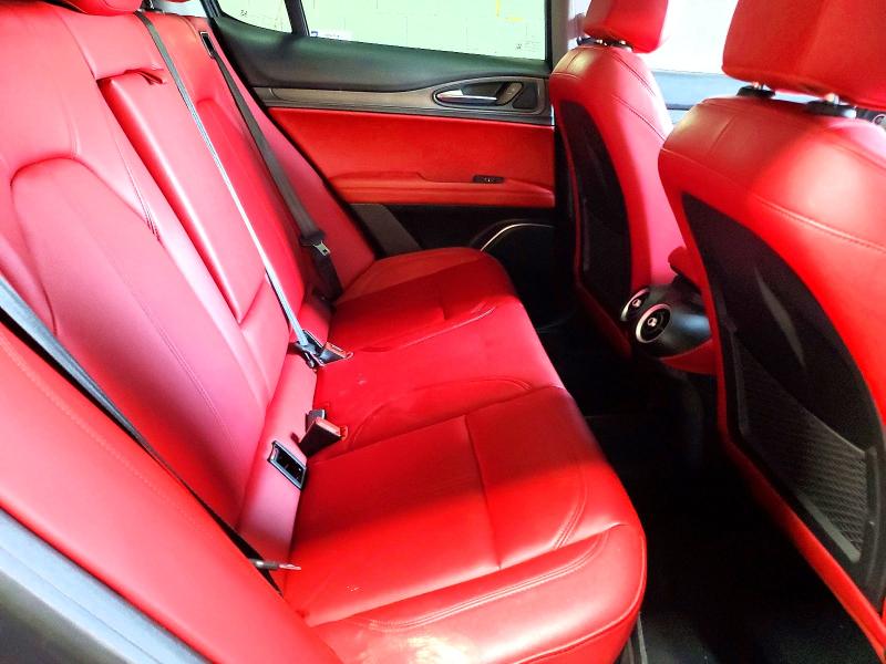 64984146 :رقم المزاد ، ZASPAKBN1M7D17211 vin ، 2021 Alfa Romeo Stelvio مزاد بيع
