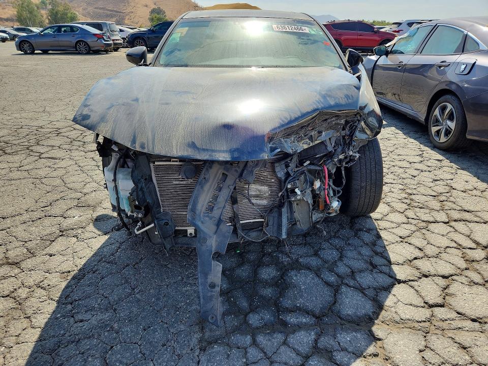 63612466 :رقم المزاد ، 58ABK1GG9HU047760 vin ، 2017 Lexus Es مزاد بيع