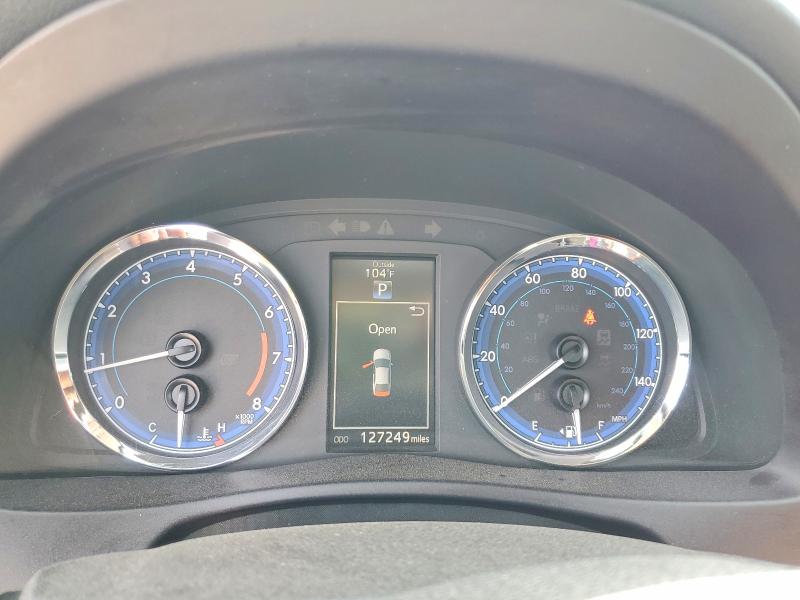 2017 Toyota Corolla მანქანა იყიდება აუქციონზე, vin: 5YFBURHE9HP615696, აუქციონის ნომერი: 63578146
