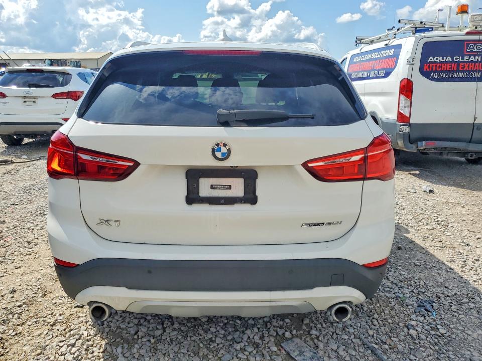 63716626 :رقم المزاد ، WBXJG7C00M5U25640 vin ، 2021 Bmw X1 مزاد بيع