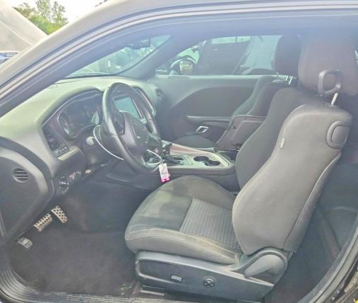 Auction sale of the 2019 Dodge Challenger, vin: 2C3CDZBT6KH521241, lot number: 65481026