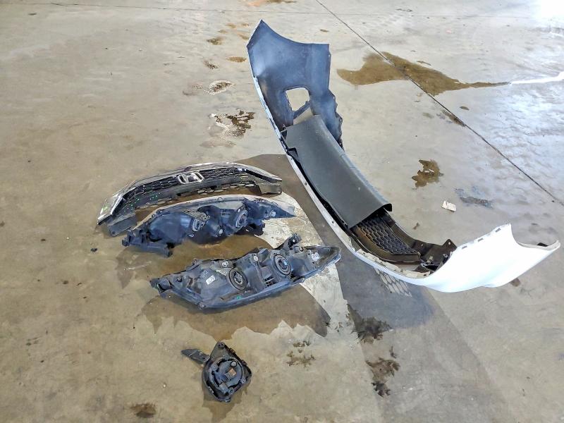 2015 Honda Accord მანქანა იყიდება აუქციონზე, vin: 1HGCT1B8XFA011167, აუქციონის ნომერი: 63289216