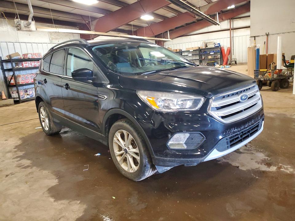 2018 Ford Escape მანქანა იყიდება აუქციონზე, vin: 1FMCU9GD1JUC46673, აუქციონის ნომერი: 65378956