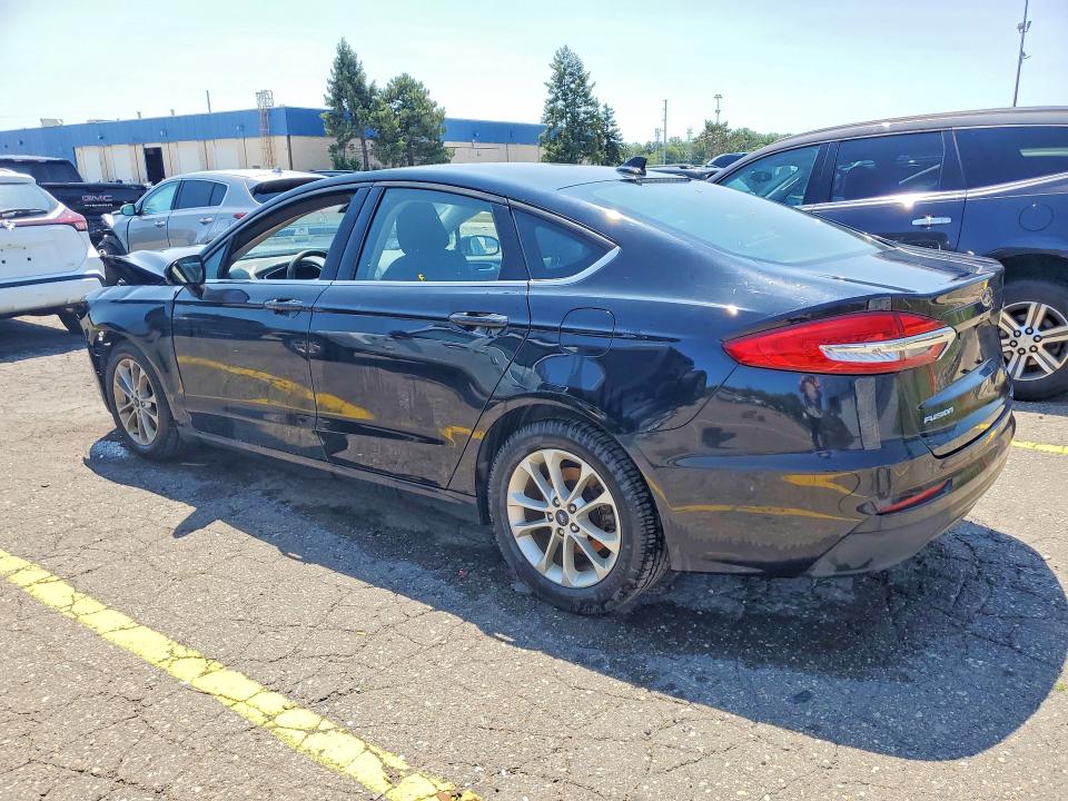 Продажа на аукционе авто 2020 Ford Fusion, vin: 3FA6P0HD7LR109627, номер лота: 62961726