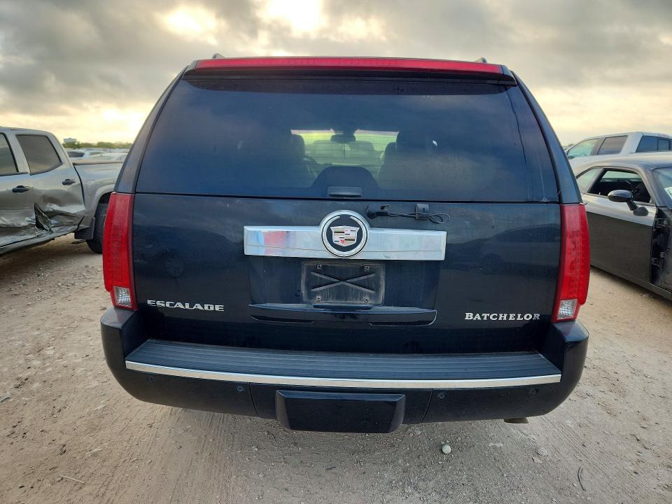 Продажа на аукционе авто 2007 Cadillac Escalade, vin: 1GYFK63807R211935, номер лота: 59910626