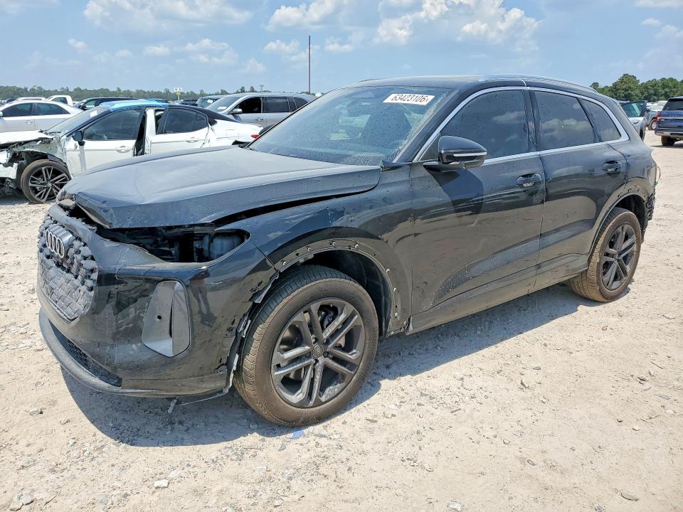 Продаж на аукціоні авто 2026 Audi Q5, vin: WA11AAGU6T2019526, номер лоту: 63423106
