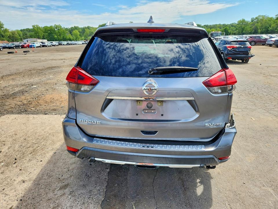 Продаж на аукціоні авто 2017 Nissan Rogue, vin: KNMAT2MV1HP513743, номер лоту: 64030956