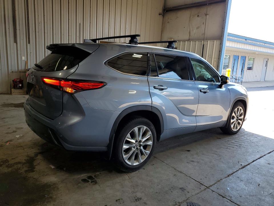 Aukcja sprzedaży 2020 Toyota Highlander, vin: 5TDDZRBH8LS015698, numer aukcji: 63943036