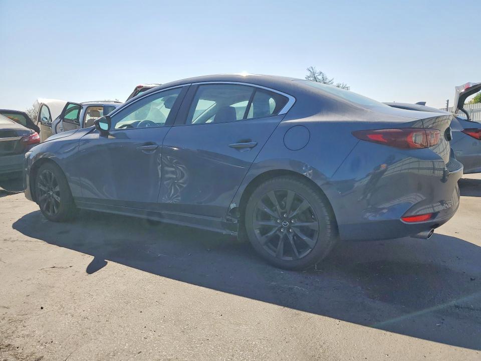 Продаж на аукціоні авто 2022 Mazda 3, vin: JM1BPACL3N1506469, номер лоту: 64099546