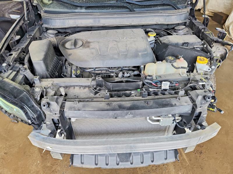 67167386 :رقم المزاد ، 1C4PJMMX8MD232662 vin ، 2021 Jeep Cherokee مزاد بيع