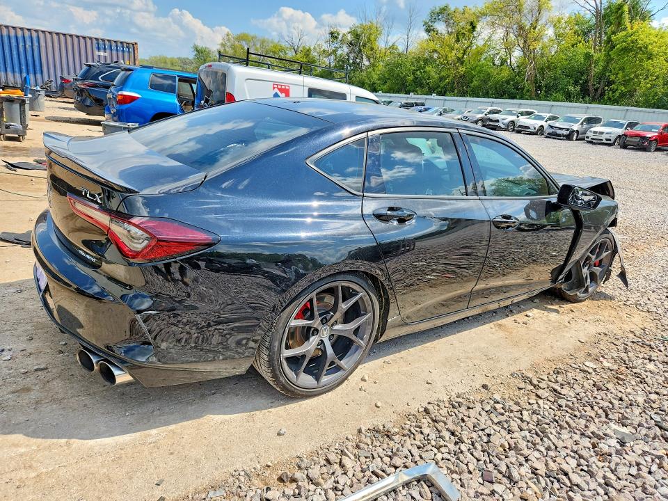 66728486 :رقم المزاد ، 19UUB7F00RA800009 vin ، 2024 Acura Tlx مزاد بيع
