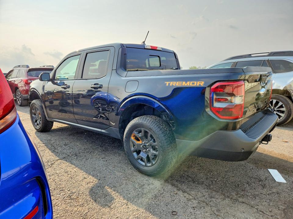 Продажа на аукционе авто 2024 Ford Maverick, vin: 3FTTW8R94RRA72523, номер лота: 65138186