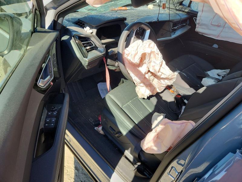 Продажа на аукционе авто 2025 Audi Q4 E-tron, vin: WA1LUBFZ2SP055976, номер лота: 65692936