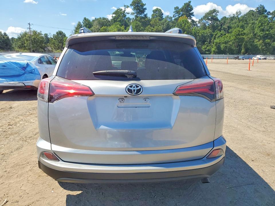 Продажа на аукционе авто 2017 Toyota Rav4, vin: 2T3ZFREV6HW369676, номер лота: 63342836