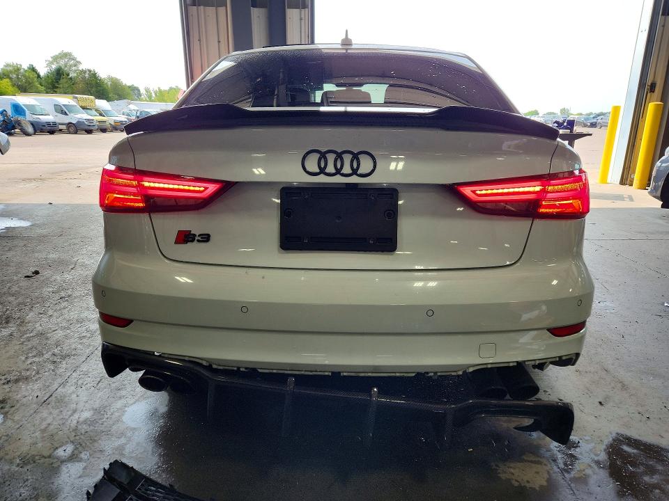 2018 Audi S3 მანქანა იყიდება აუქციონზე, vin: WAUB1GFF3J1007737, აუქციონის ნომერი: 64071236