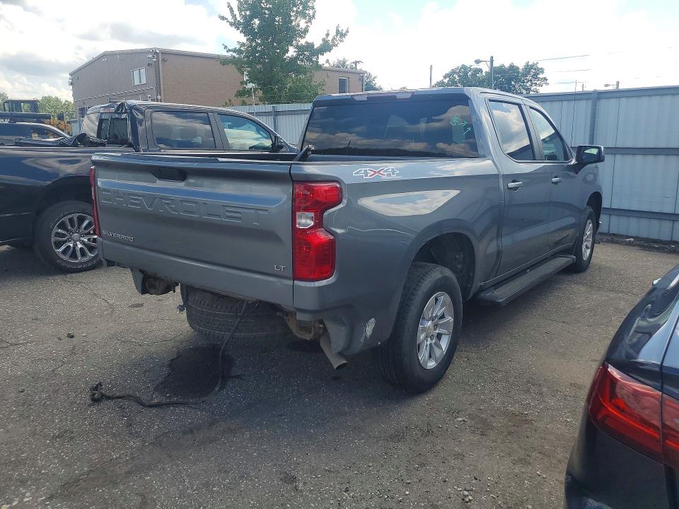Продаж на аукціоні авто 2021 Chevrolet Silverado, vin: 1GCUYDED1MZ351921, номер лоту: 64271156
