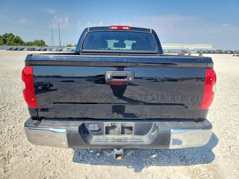 Продаж на аукціоні авто 2018 Toyota Tundra, vin: 5TFEY5F1XJX232058, номер лоту: 66796206