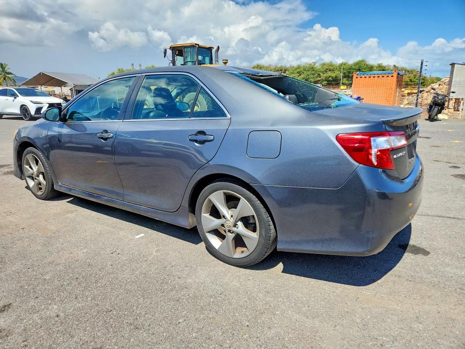 66136946 :رقم المزاد ، 4T1BK1FK8CU519050 vin ، 2012 Toyota Camry مزاد بيع