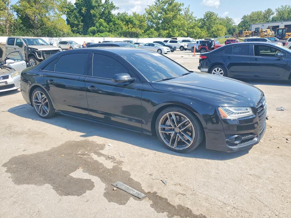 66342496 :رقم المزاد ، WAU43AFD6HN021231 vin ، 2017 Audi A8 مزاد بيع