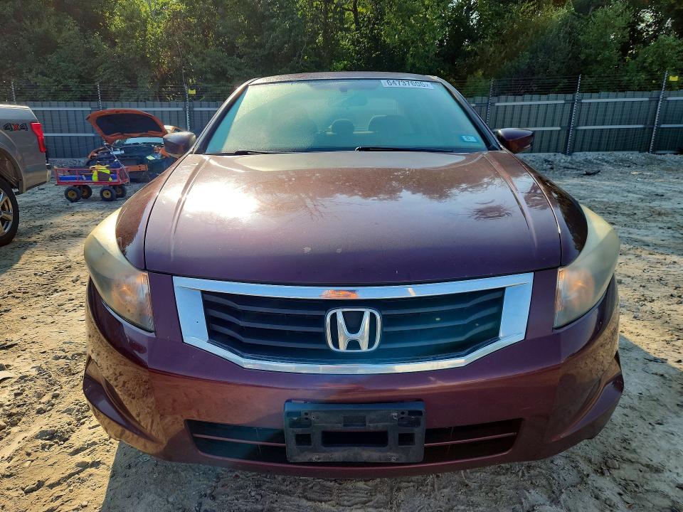 64737606 :رقم المزاد ، 1HGCP2F36AA097773 vin ، 2010 Honda Accord مزاد بيع