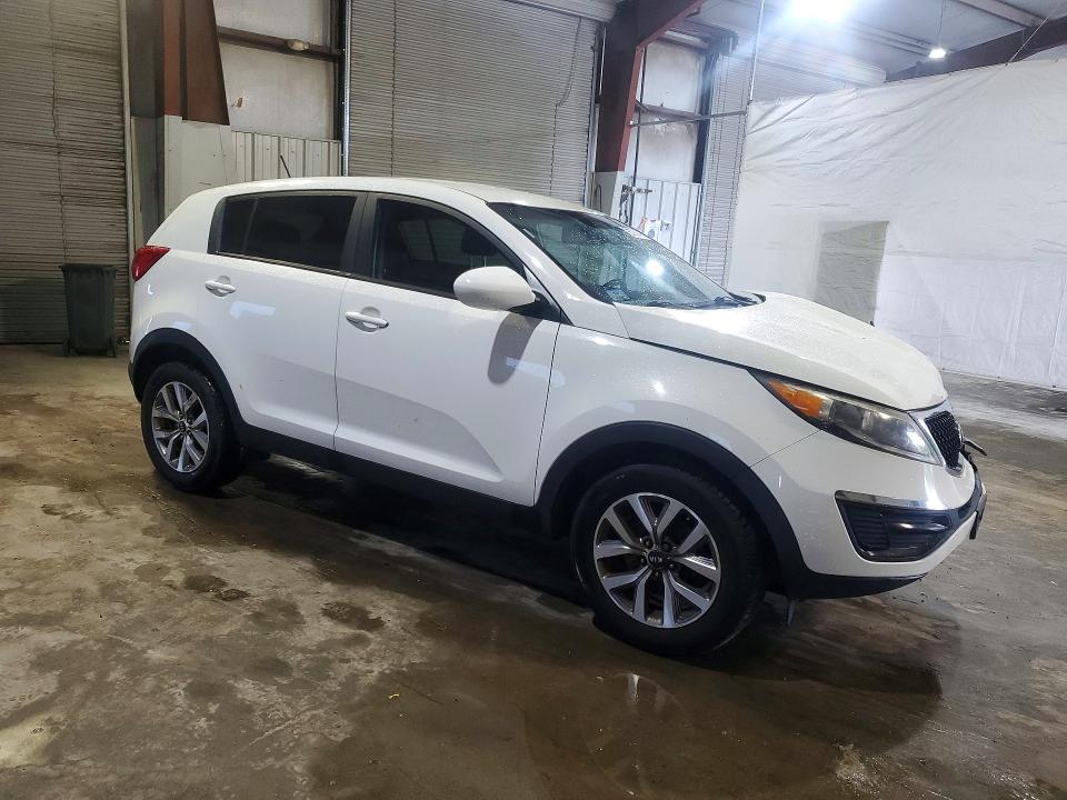 63751496 :رقم المزاد ، KNDPB3AC5F7727959 vin ، 2015 Kia Sportage مزاد بيع