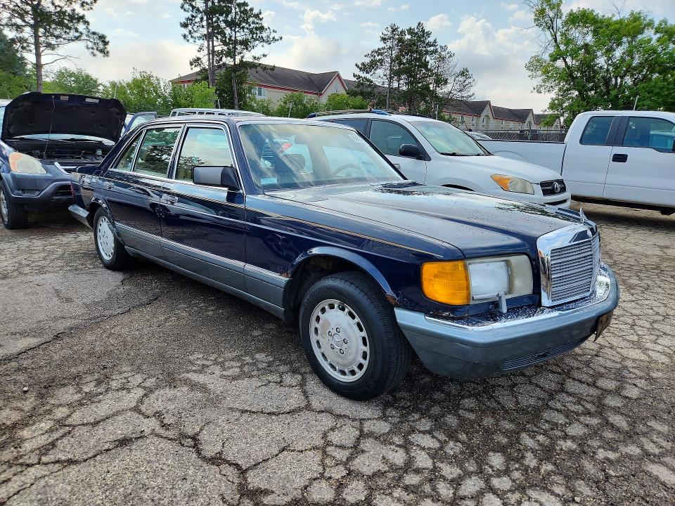 65822686 :رقم المزاد ، WDBCA39D0GA265277 vin ، 1986 Mercedes-benz 560 مزاد بيع