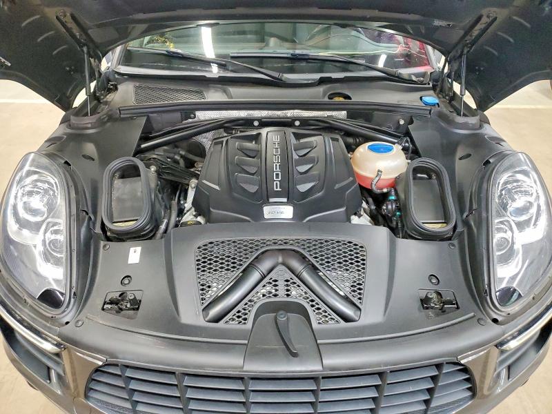 64261866 :رقم المزاد ، WP1AB2A58GLB47520 vin ، 2016 Porsche Macan مزاد بيع