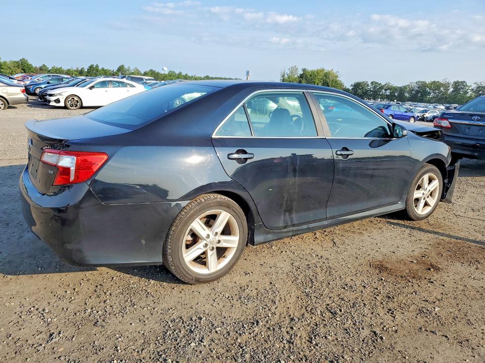 2012 Toyota Camry მანქანა იყიდება აუქციონზე, vin: 4T1BF1FK4CU044744, აუქციონის ნომერი: 64841476