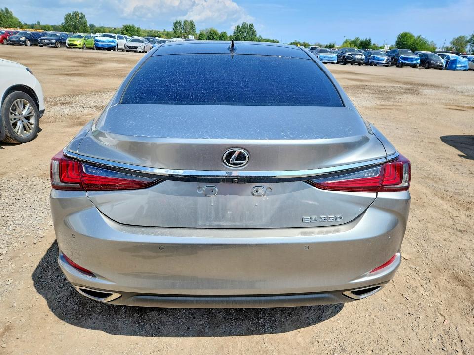 65599616 :رقم المزاد ، 58ABZ1B19MU083022 vin ، 2021 Lexus Es مزاد بيع