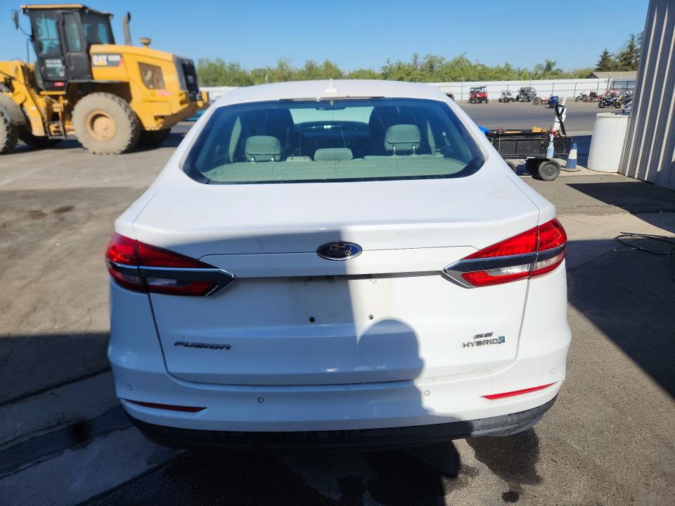 Продажа на аукционе авто 2019 Ford Fusion, vin: 3FA6P0LU3KR207771, номер лота: 62545196