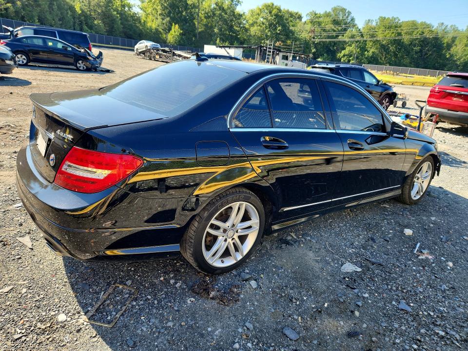 Продаж на аукціоні авто 2013 Mercedes-benz C, vin: WDDGF8AB7DR241539, номер лоту: 65635396